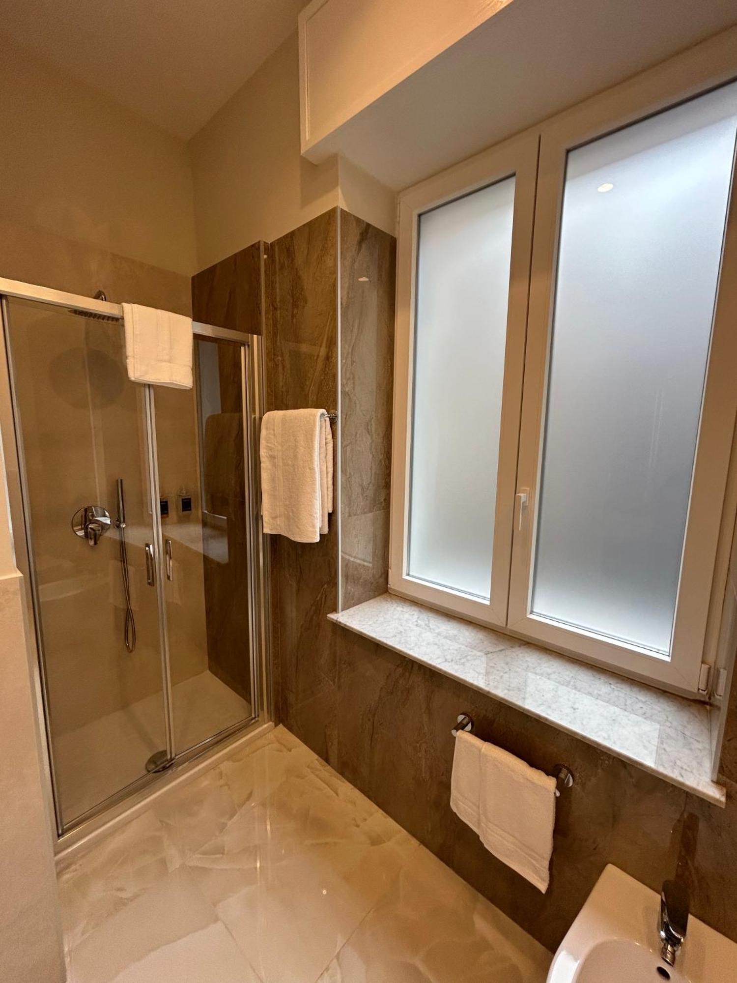 Domus Milone Bed & Breakfast Naples