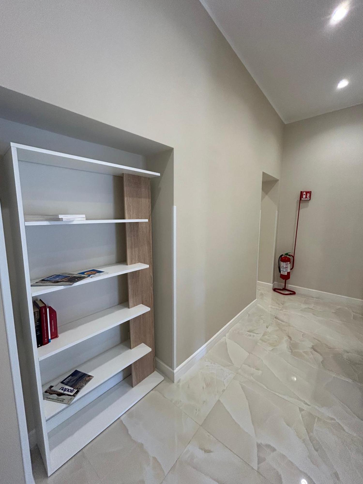 Bed & Breakfast Domus Milone Naples