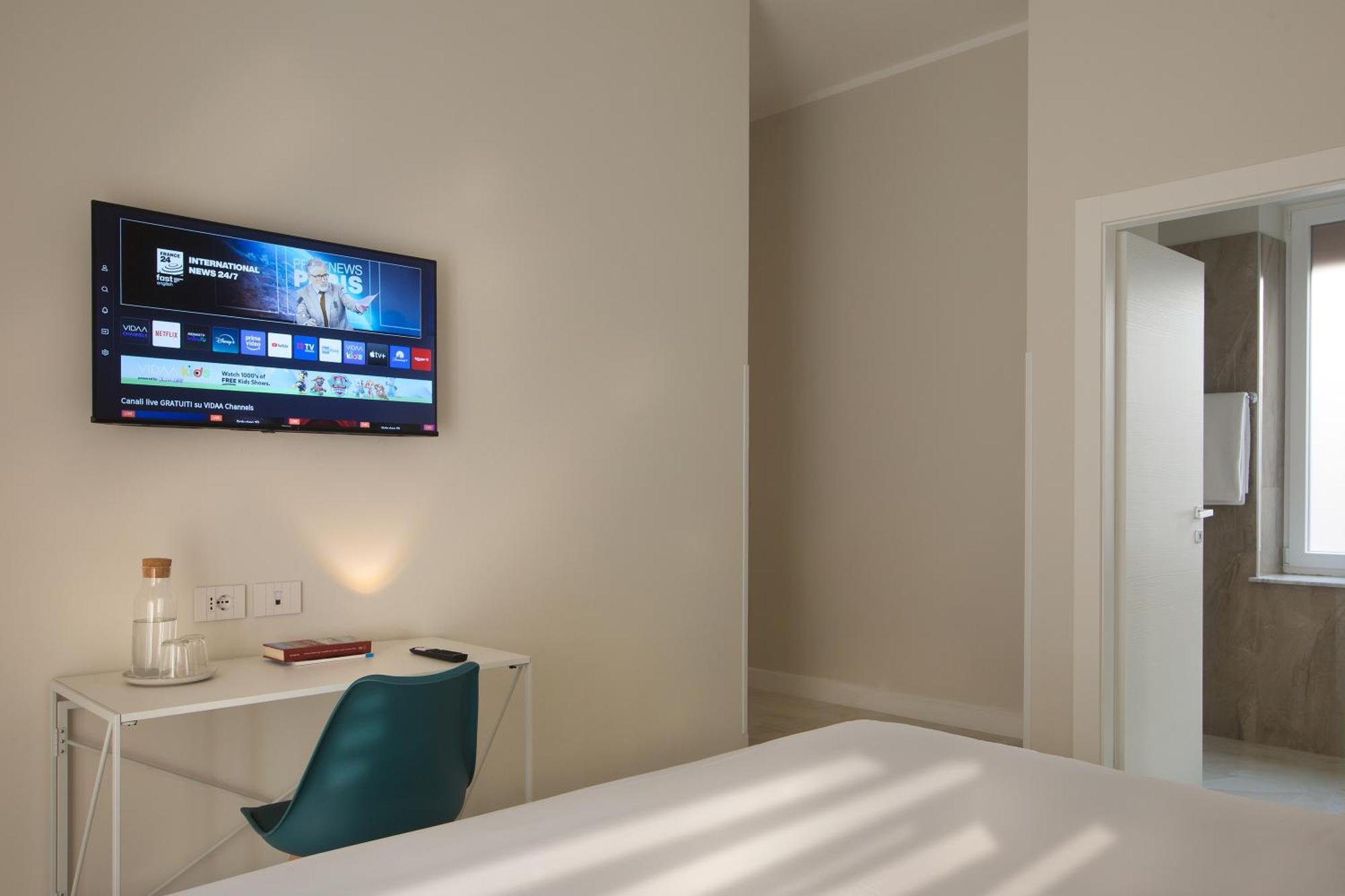 Bed & Breakfast Domus Milone Naples
